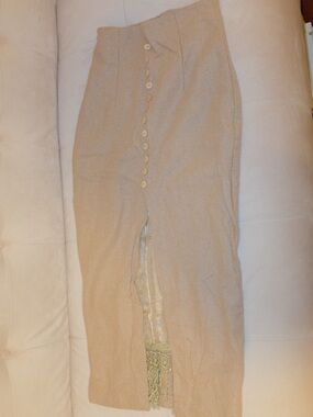 Beige Button-Lace Skirt